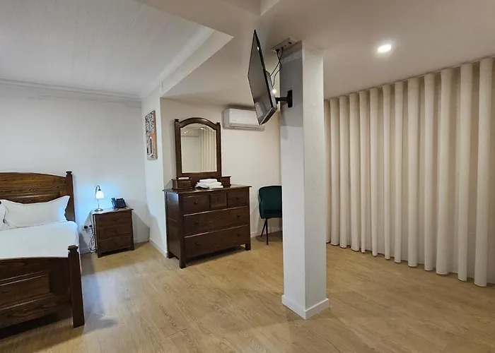 Alojamento de Acomodação e Pequeno-almoço Vista Castelo