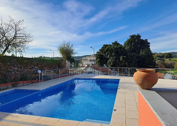 Vista Castelo Alojamento de Acomodação e Pequeno-almoço 3*