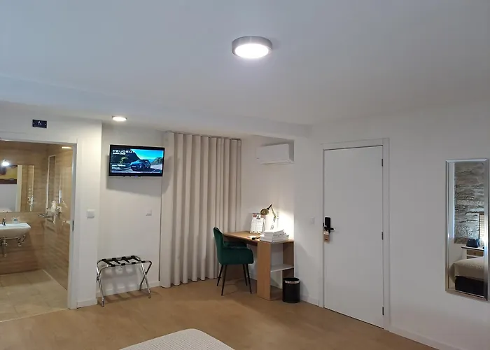 Alojamento de Acomodação e Pequeno-almoço Vista Castelo